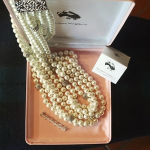 Audrey Hepburn Collection by CAMROSE & KROSS Crystal Pearl Necklace Brooch - NIB